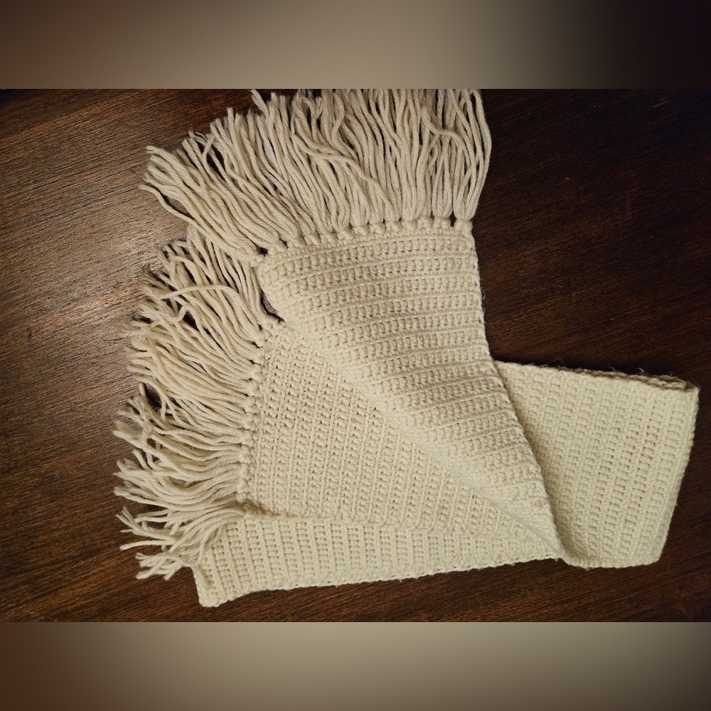 Cream Knit Fringe Scarf